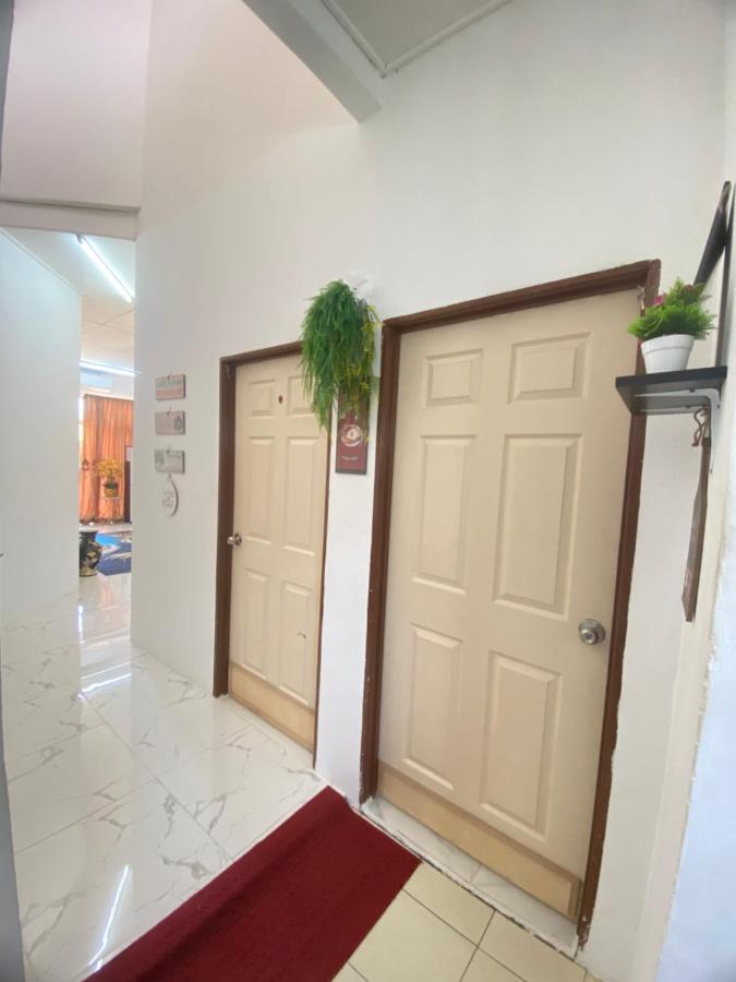 Linda Homestay Bandar Utama Gua Musang Bagian luar foto