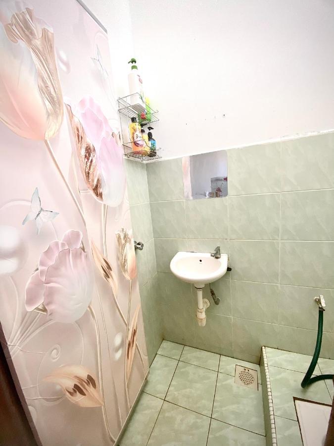 Linda Homestay Bandar Utama Gua Musang Bagian luar foto